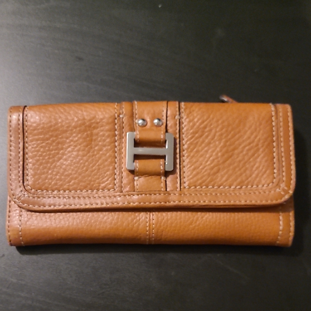 Fossil genuine leather trifold women's wallet in Tan/Brown